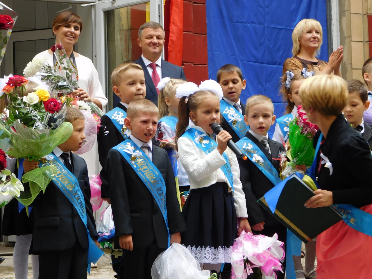 Привітання з Днем знань: щирі теплі слова на 1 вересня